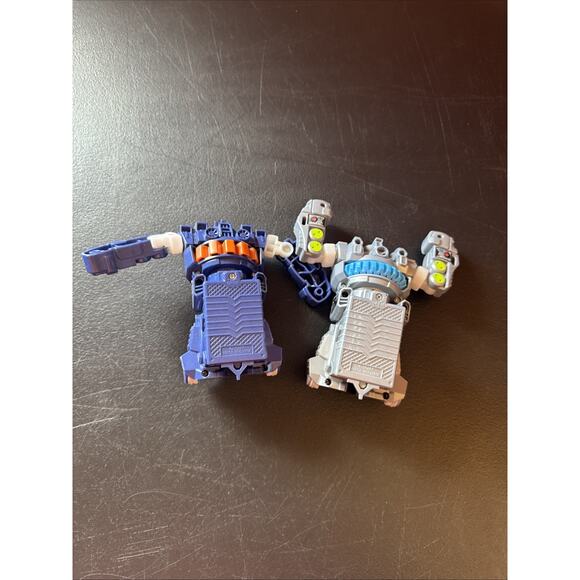 Air Hogs Smash Bots Two Player Battling Game OOB, Powers On. No Remotes - Picture 5 of 5